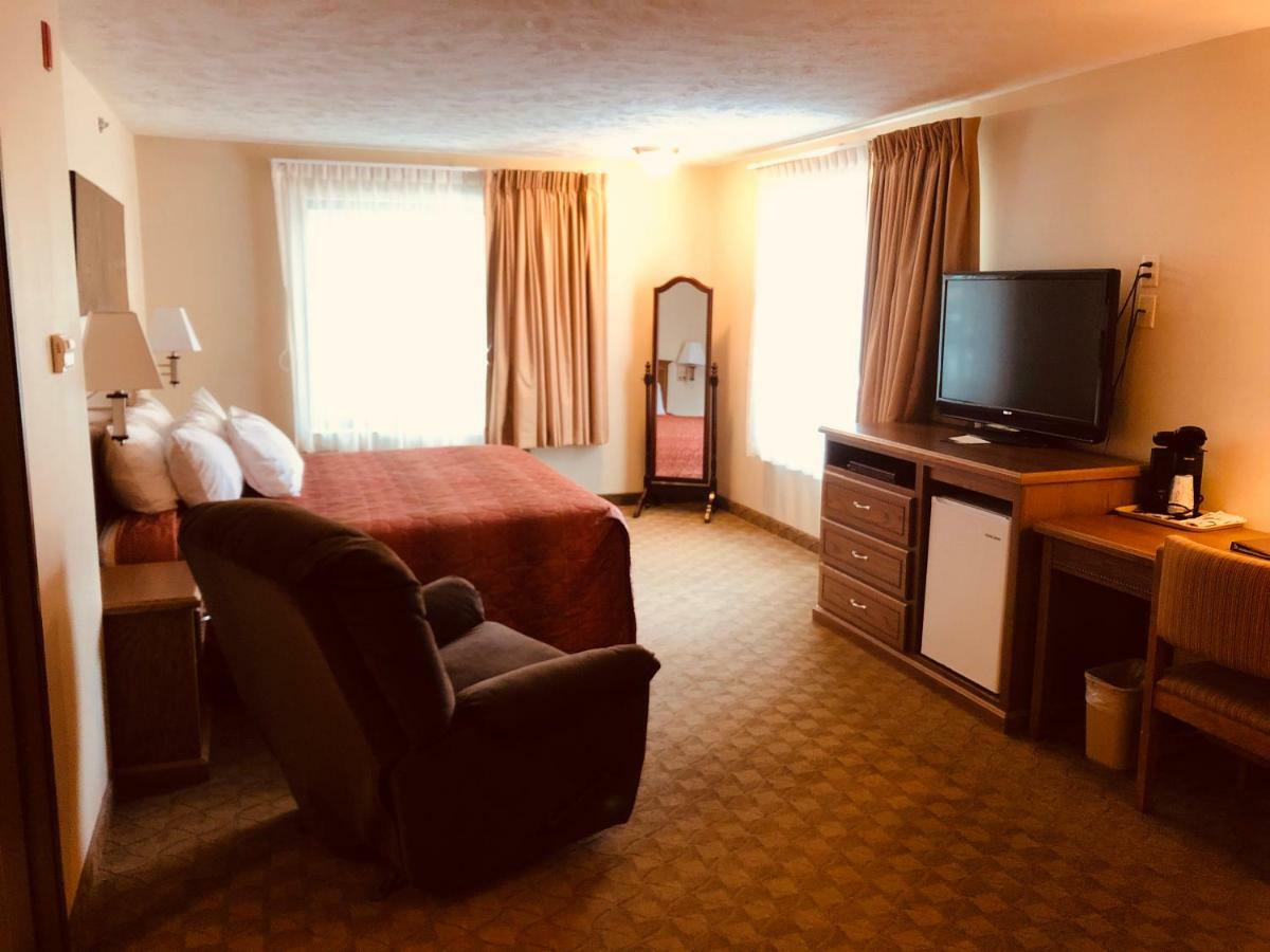 Shenandoah Inn & Suites Luaran gambar
