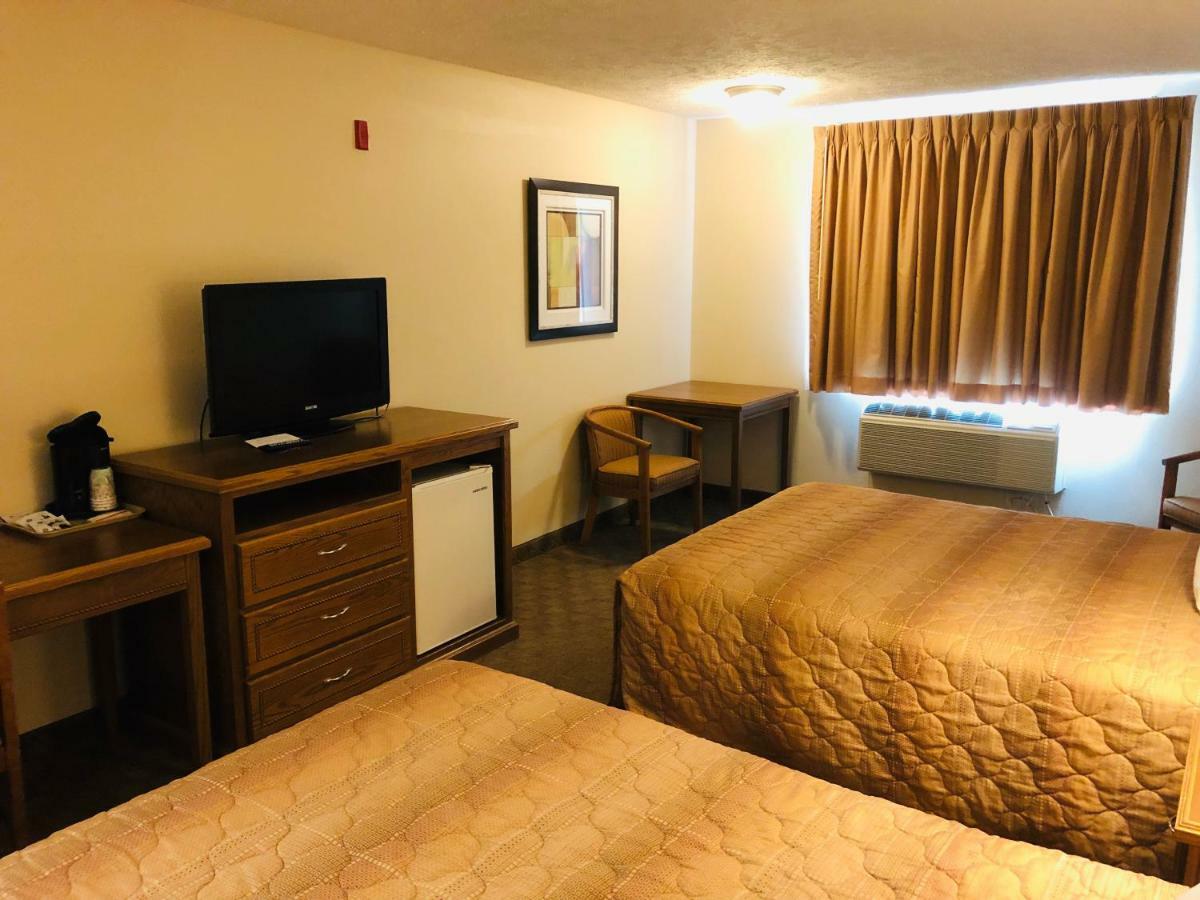 Shenandoah Inn & Suites Luaran gambar